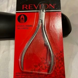 Cuticle Trimmer by Revlon, Full Jaw Cuticle Remover Tool, High Precision Blade